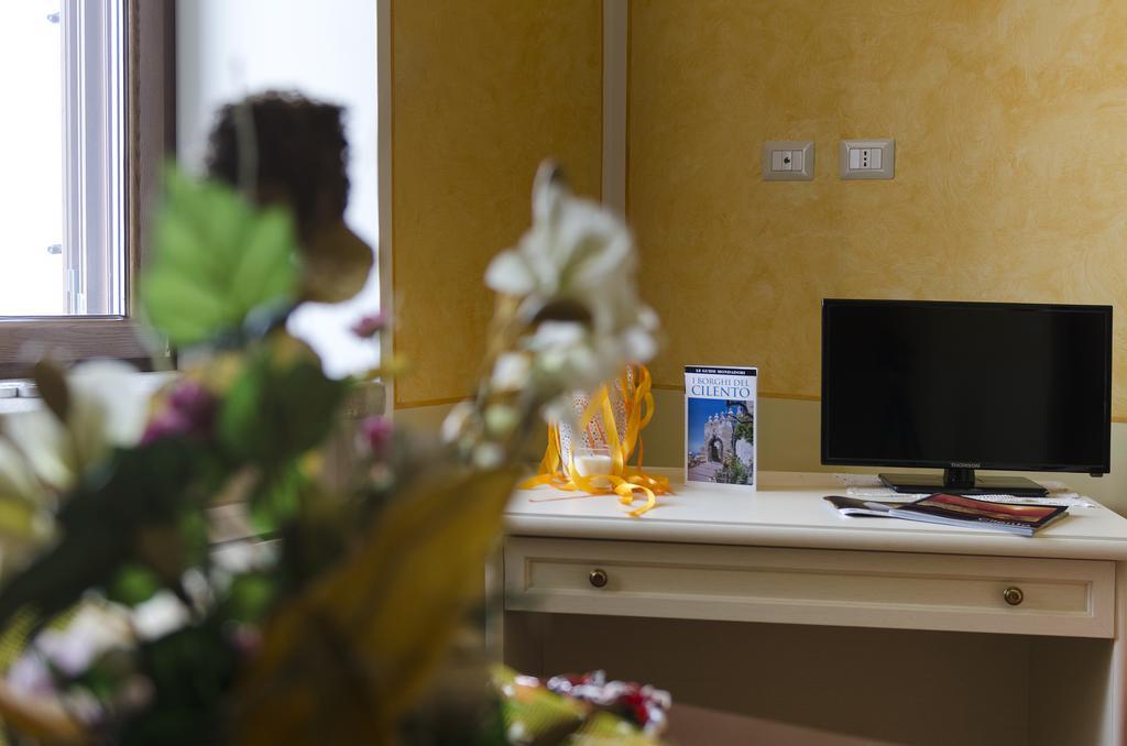 Al Casale Dei Nonni Panzió Laureana Cilento Kültér fotó