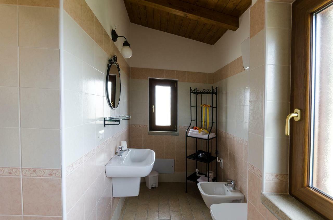 Al Casale Dei Nonni Panzió Laureana Cilento Kültér fotó